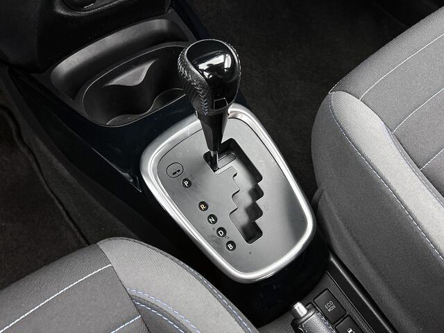 Toyota YARIS 1.5 Hybrid Bi-Tone | Trekhaak tbv Fietsendrager | Dealer Onderhouden | LED | Cruise Control |