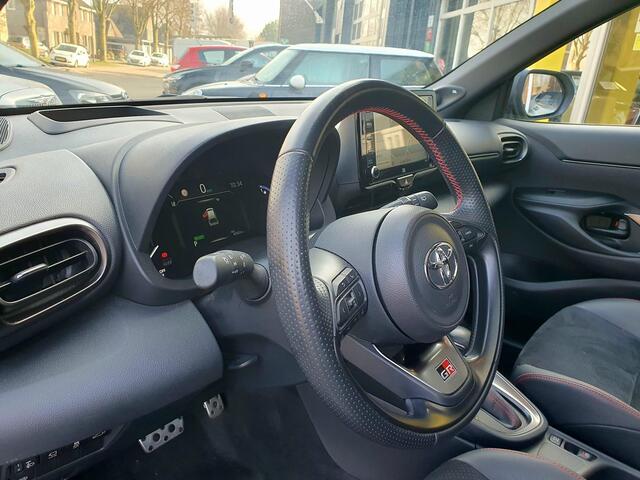 Toyota YARIS Cross 1.5 Hybrid GR Sport All-in prijs!