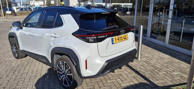 Toyota YARIS Cross 1.5 H GR Sport NLauto | 1e eigenaar | All-in | full option