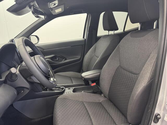 Toyota YARIS Cross 1.5 Hybrid 130 Dynamic | Ongebruikt | PDC V+A | Stuur- Stoelverwarming | Dodehoek | Direct leverbaar!
