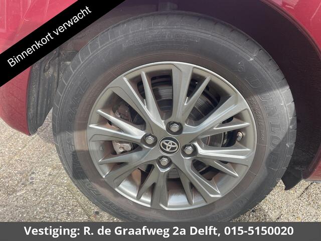 Toyota YARIS 1.5 Hybrid Dynamic RIJKLAAR PRIJS | Navigatie | Dealer onderhouden | 1e eigenaar | Direct beschikbaar |