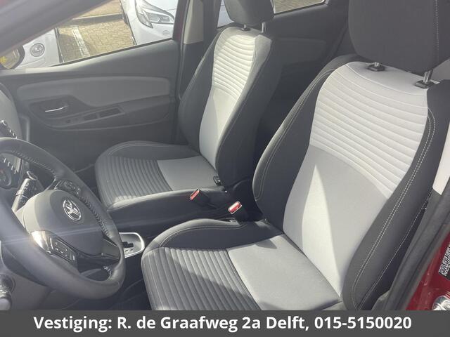 Toyota YARIS 1.5 Hybrid Dynamic RIJKLAAR PRIJS | Navigatie | Dealer onderhouden | 1e eigenaar | Direct beschikbaar |