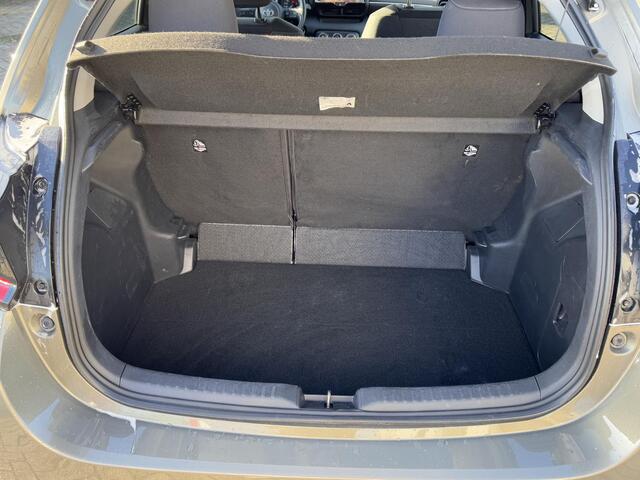 Toyota YARIS 1.5 VVT-i First Edition | Rijklaar | Cruise Control Adaptief | Airco | Navi via app | Camera