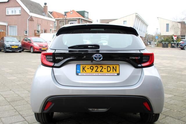 Toyota YARIS 1.5 Hybrid Dynamic