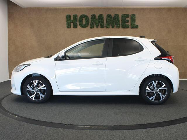 Toyota YARIS 1.5 Hybrid 115 Dynamic - CLIMATE CONTROL - VOORSTOELEN VERWARMD - STUURVERWARMING - DODEHOEKDETECTIE - ACHTERUITRIJCAMERA - PARKEERSENSOREN VOOR EN ACHTER - APPLE CARPLAY/ANDROID AUTO - DRAADLOZE TELEFOONLADER