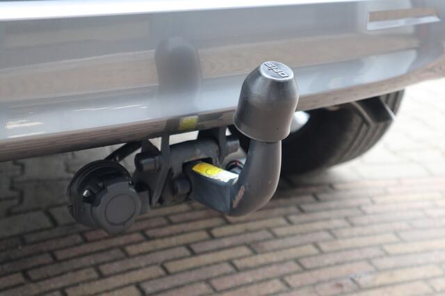 Toyota YARIS Cross 1.5 Hybrid Explore | Trekhaak | Parkeersensoren v+a | Stoelverwa