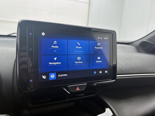 Toyota YARIS Cross 1.5 Hybrid Business Plus | Navigatie | Climate Controle | Camera |