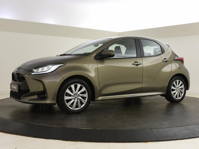 Toyota YARIS 1.5 VVT-i Active | Stuur en Stoelverwarming | Carplay | LM Velge