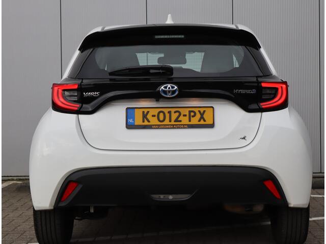 Toyota YARIS 1.5 Hybrid Dynamic | 1e eigenaar | Camera | Navigatie | LED
