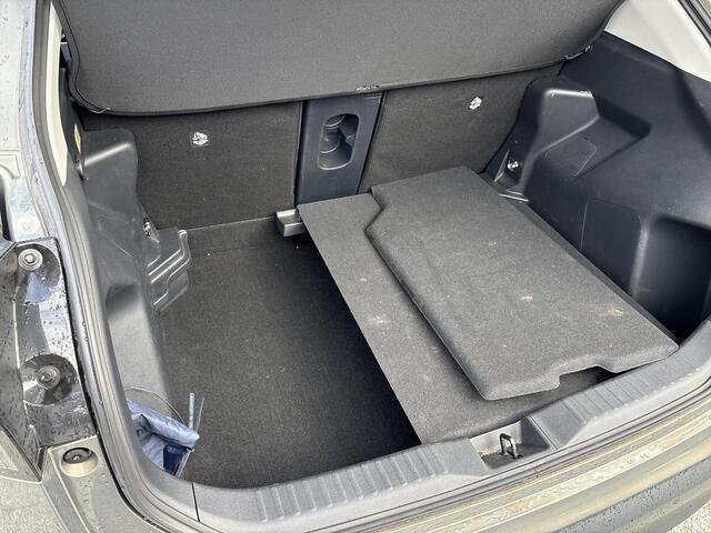 Toyota YARIS Cross 1.5 Hybrid Executive **DODEHOEK DETECTIE/ STOELVERWARMING/ JBL AUDIO**