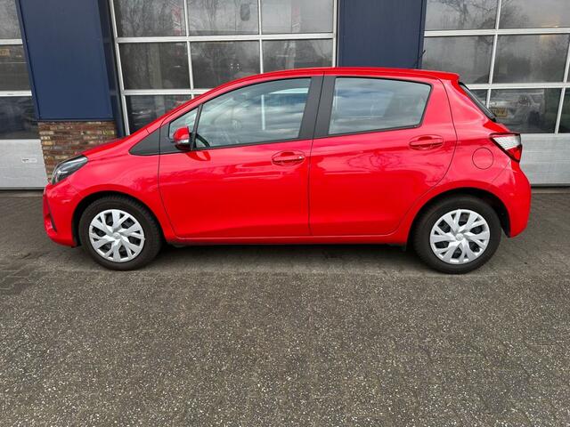 Toyota YARIS 1.5 VVT-I ACTIVE CAMERA. CR.CONTR. CLIMA. AUTOMAAT. ALL.IN.PRIJS