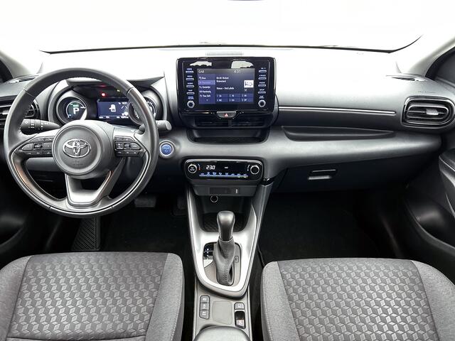 Toyota YARIS 1.5 Hybrid Dynamic | Trekhaak | NL dealeronderhouden |