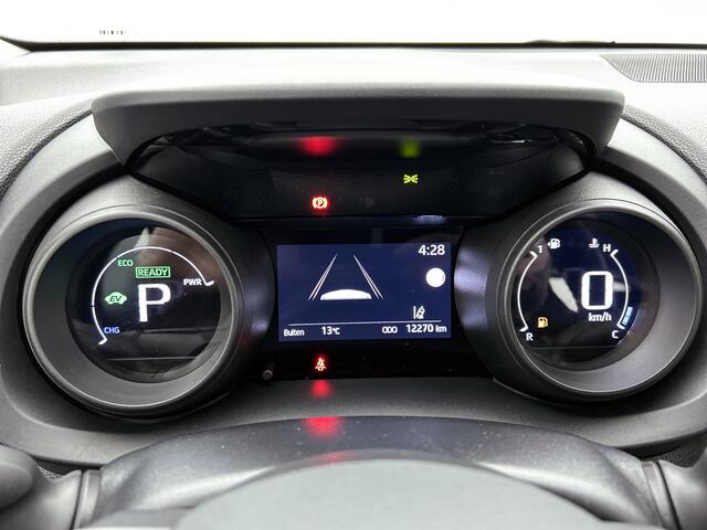 Toyota YARIS 1.5 Hybrid Dynamic | Trekhaak | NL dealeronderhouden |