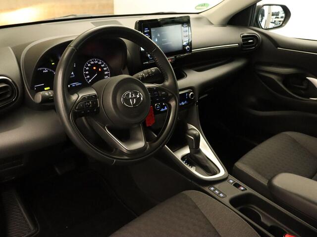 Toyota YARIS 1.5 Hybrid Active - ACHTERUITRIJ CAMERA - HOMMEL ONDERHOUDEN! - APPLE CARPLAY/ANDROID AUTO - ADAPTIVE CRUISE CONTROL - DAB RADIO - MULTIMEDIAVOORBEREIDING
