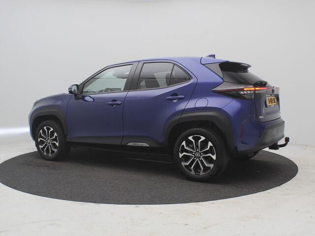 Toyota YARIS Cross 1.5 Hybrid Business Plus / Trekhaak / Historie aanwezig/ Dealer onderhouden / 750kg Trekgewicht / Adaptieve Cruise Control / Apple CarPlay & Android Auto / Stoel en Stuurverwarming / Keyless Entry & Start & Go / LMV / Airco Cliamte Control / Navigat