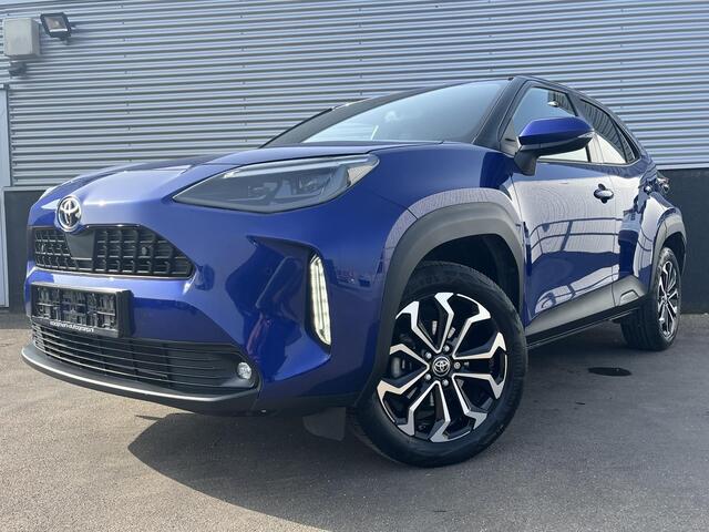 Toyota YARIS Cross 1.5 Hybrid Explore Trekhaak, Dodehoekdetectie, Parkeersensoren, Smart Key, Elek. Inklapbare spiegels, LMV, LED, Privacy glass, Achteruitrijcamera