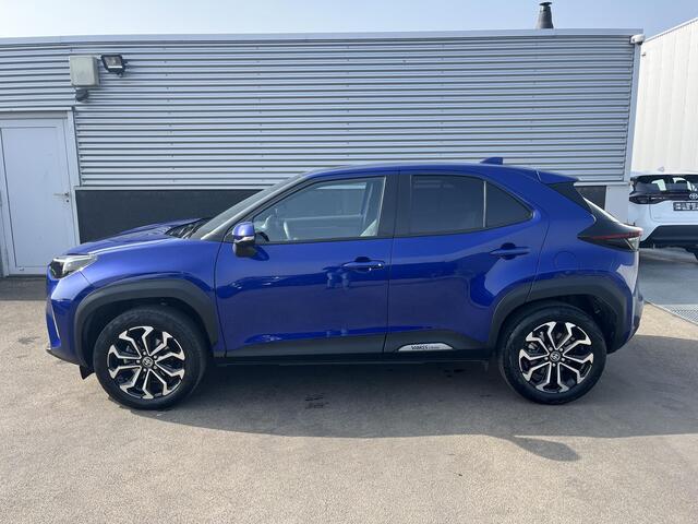 Toyota YARIS Cross 1.5 Hybrid Explore Trekhaak, Dodehoekdetectie, Parkeersensoren, Smart Key, Elek. Inklapbare spiegels, LMV, LED, Privacy glass, Achteruitrijcamera