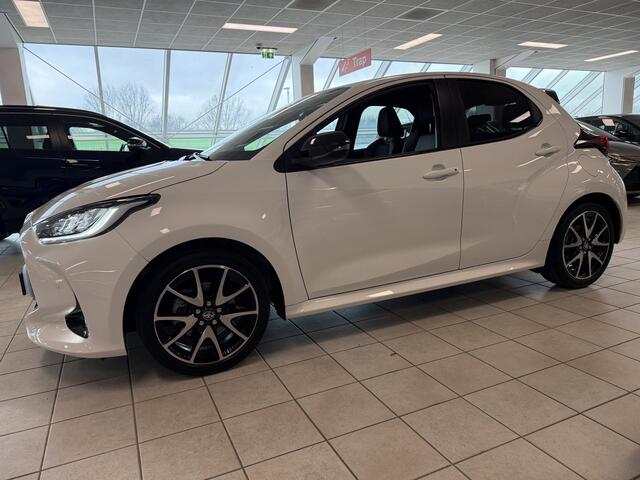 Toyota YARIS 1.5 Hybrid Executive