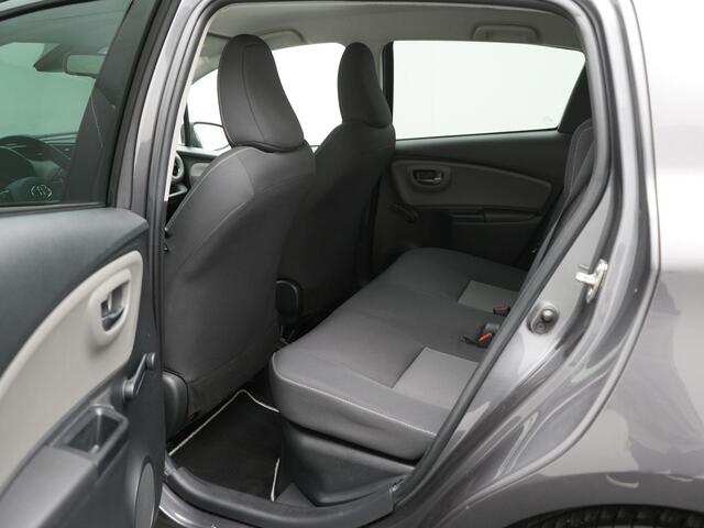 Toyota YARIS 1.5 Hybrid Dynamic | Navigatie | Trekhaak |