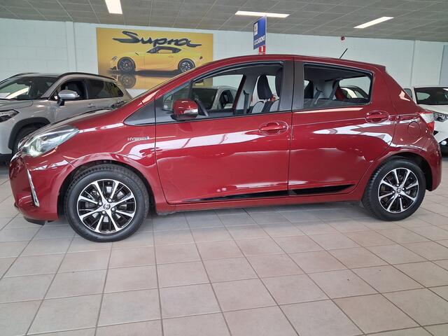 Toyota YARIS 1.5 Hybrid Dynamic Edition