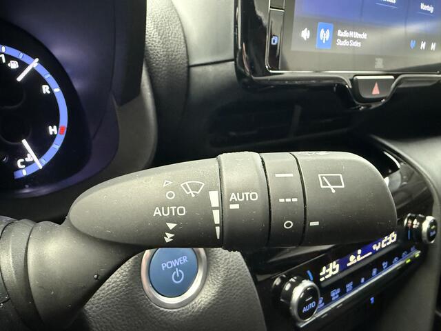 Toyota YARIS Cross 1.5 Hybrid Adventure NL auto, Nieuw geleverd, slechts 28136 KM, Dealeronderhouden en full option