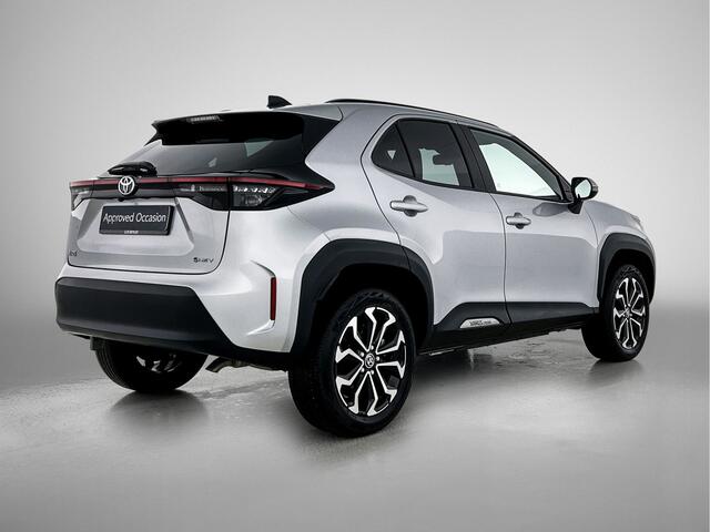 Toyota YARIS Cross 1.5 Hybrid Dynamic Comfort Pack | Stoelverwarming | Stuurwielverwarming |