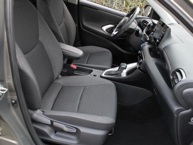 Toyota YARIS 1.5 Hybrid TeamNL Automaat | Carplay / Android Auto | Cruise | Clima | Camera | Lm-Velgen