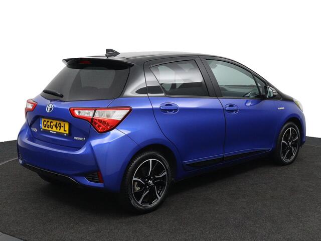 Toyota YARIS 1.5 Hybrid BI-Tone | Stoelverwarming | Cruise Control | Led Verlichting | All season banden |