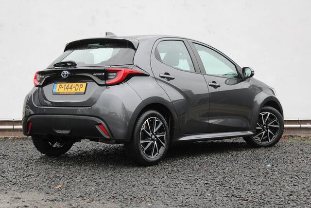 Toyota YARIS 1.5 Hybrid Dynamic Automaat, 1e Eig. Dealer onderhouden met All-Seasonbanden!