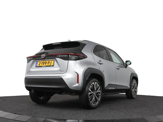 Toyota YARIS Cross 1.5 Hybrid 130 Executive | Apple Carplay/Android Auto | Parkeersensoren | Navigatie | Stoelverwarming |