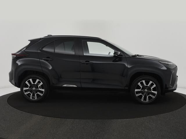 Toyota YARIS Cross 1.5 Hybrid 130PK Executive WINTERPACK|ELEK.ACHTERKLEP|ACC|BLIS|CAMERA|LED|18INCH