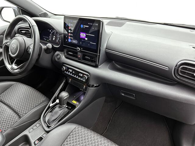 Toyota YARIS 1.5 Hybrid 130 Executive | Stoelverwarming | Lederenbekleding |