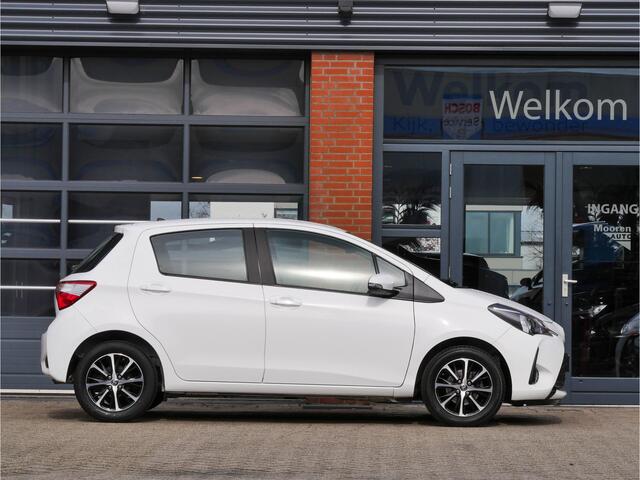 Toyota YARIS 1.0 VVT-i Connect | CAMERA |