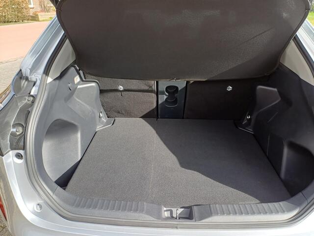 Toyota YARIS Cross 1.5 Hybrid Executive 360 camera