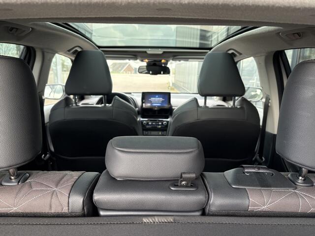 Toyota YARIS Cross 1.5 Hybrid Adventure PANORAMADAK/LEDER/JBLAUDIO/HUD/PDC/18INCH