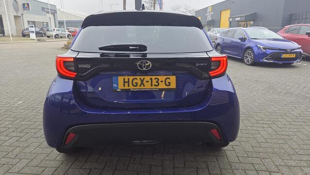 Toyota YARIS 1.5 Hybrid 115 First Edition