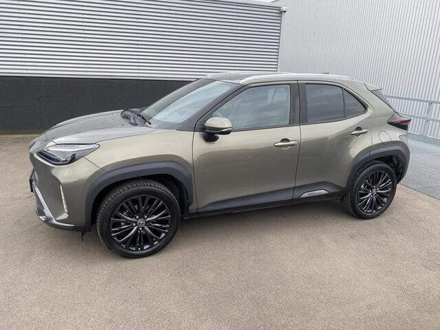 Toyota YARIS Cross 1.5 Hybrid Adventure Dodehoekdetectie, HUD, keyless, parkeersensoren v&a, navigatie, Apple CarPlay/Android Auto, dodehoek detectie, achteruitrij camera