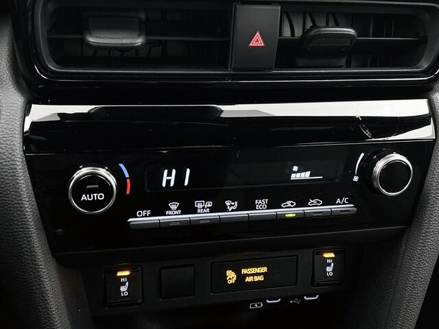 Toyota YARIS Cross 1.5 Hybrid 115 First Edition | BTW Voertuig | Stoelverwarming |