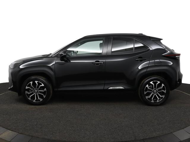 Toyota YARIS Cross 1.5 Hybrid Dynamic | Stoelverwarming voor | Stuurwielverwarming | Apple Carplay/ Android Auto | Camera Achter |