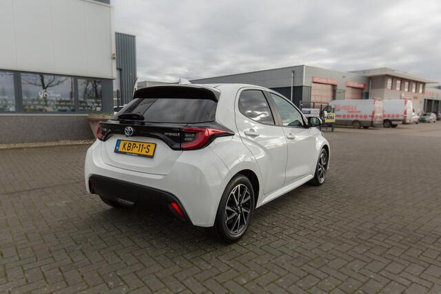 Toyota YARIS 1.5 Hybrid 115 Active
