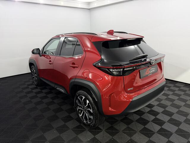 Toyota YARIS Cross 1.5 Hybrid 115 First Edition Camera, Navi, Keyless start, Rijstrook correctie, Clima, Apple carplay, Lichtmetalen velgen, Cruise control