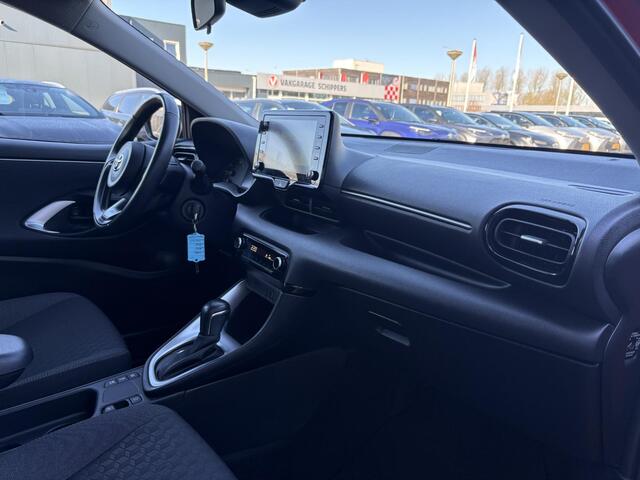 Toyota YARIS 1.5 Hybrid 115 Business