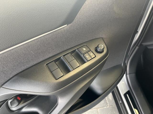 Toyota YARIS Cross 1.5 Hybrid 115 Dynamic | Navi | Adapt. Cruise | Stoelverwarming