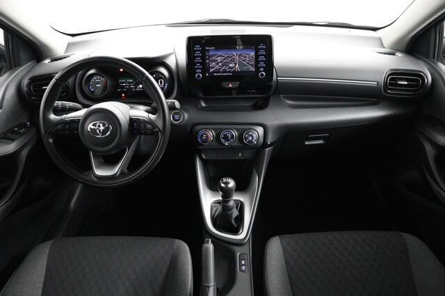 Toyota YARIS 1.5 VVT-i First Edition | Apple Carplay/Android Auto | Navigatie | LM velgen |
