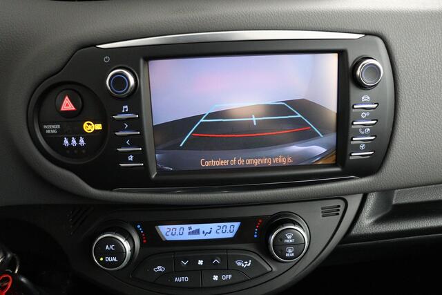 Toyota YARIS 1.5 Hybrid Active | achteruitrijcamera |