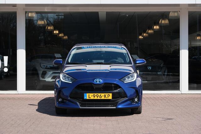 Toyota YARIS 1.5 Hybrid 115pk Dynamic | Camera | Adaptieve Cruise | Climate | 16" velgen
