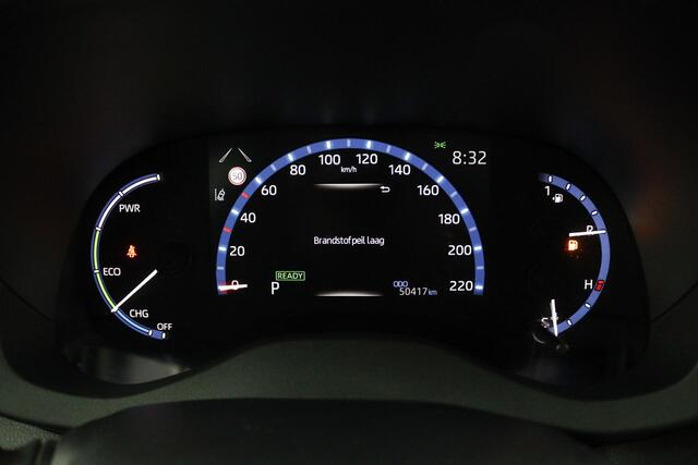 Toyota YARIS Cross 1.5 Hybrid Adventure | Stoel en stuurverwarming | 360 graden camera | Panoramadak |