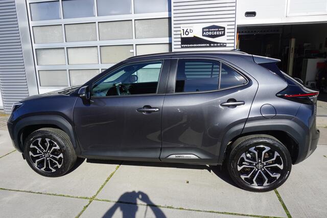 Toyota YARIS Cross 1.5 Hybrid 130 Dynamic |Navi|Carplay|PDC V+A|Dodehoek|Stoel en stuurverw.|Camera|