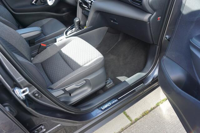 Toyota YARIS Cross 1.5 Hybrid 130 Dynamic |Navi|Carplay|PDC V+A|Dodehoek|Stoel en stuurverw.|Camera|