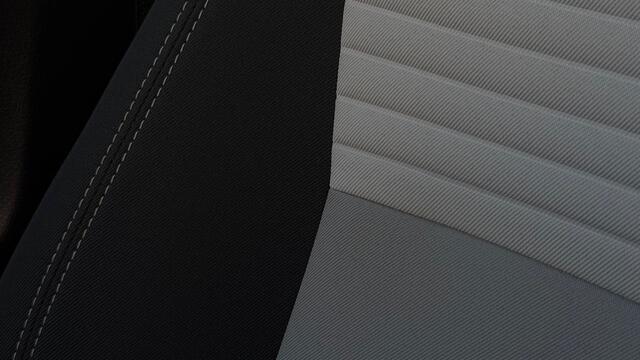 Toyota YARIS 1.5 VVT-i Dynamic Automaat, Camera, Cruise